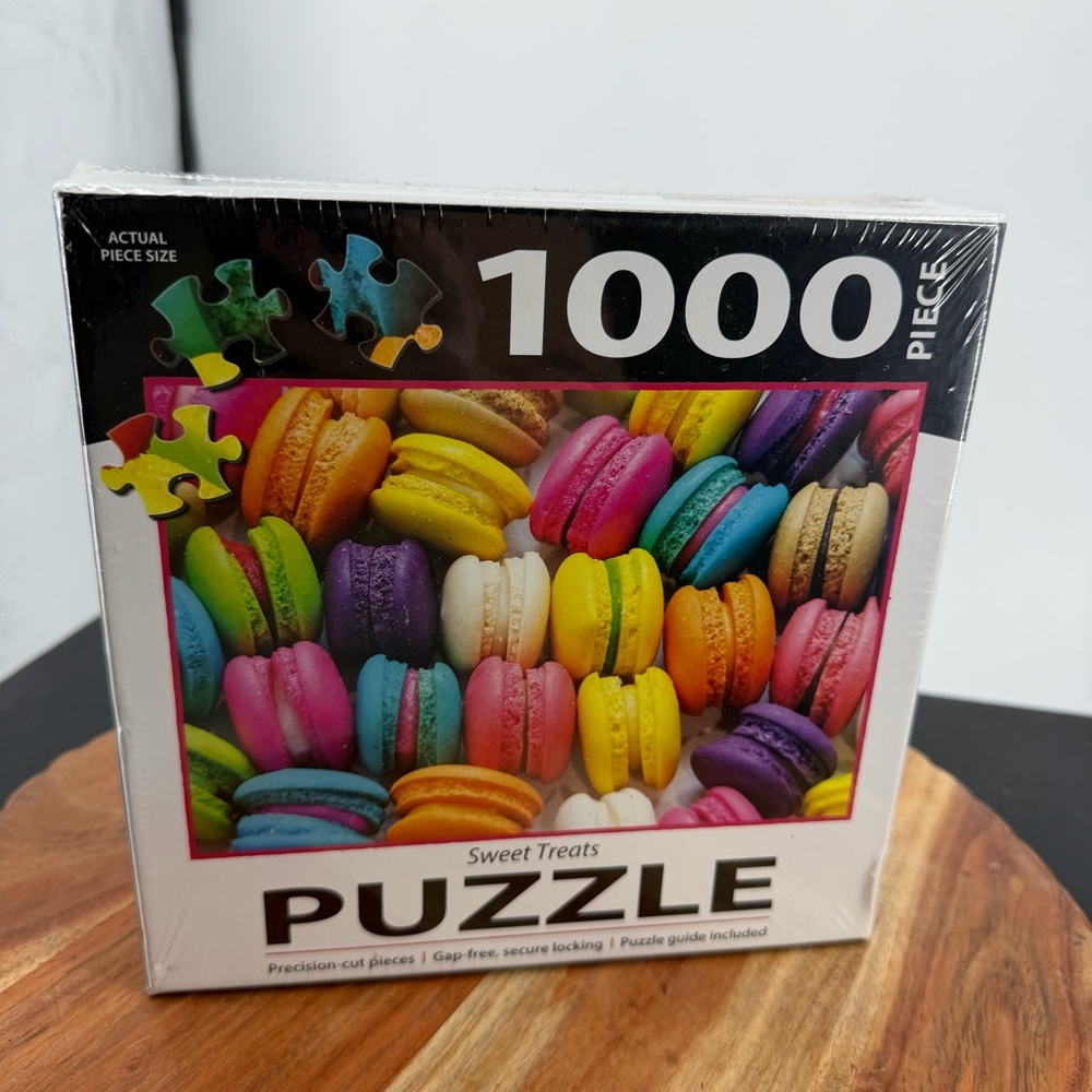 New Turner Licensing, Sweet Treats 1000Pc Puzzle Gift Multicolored Macaroons